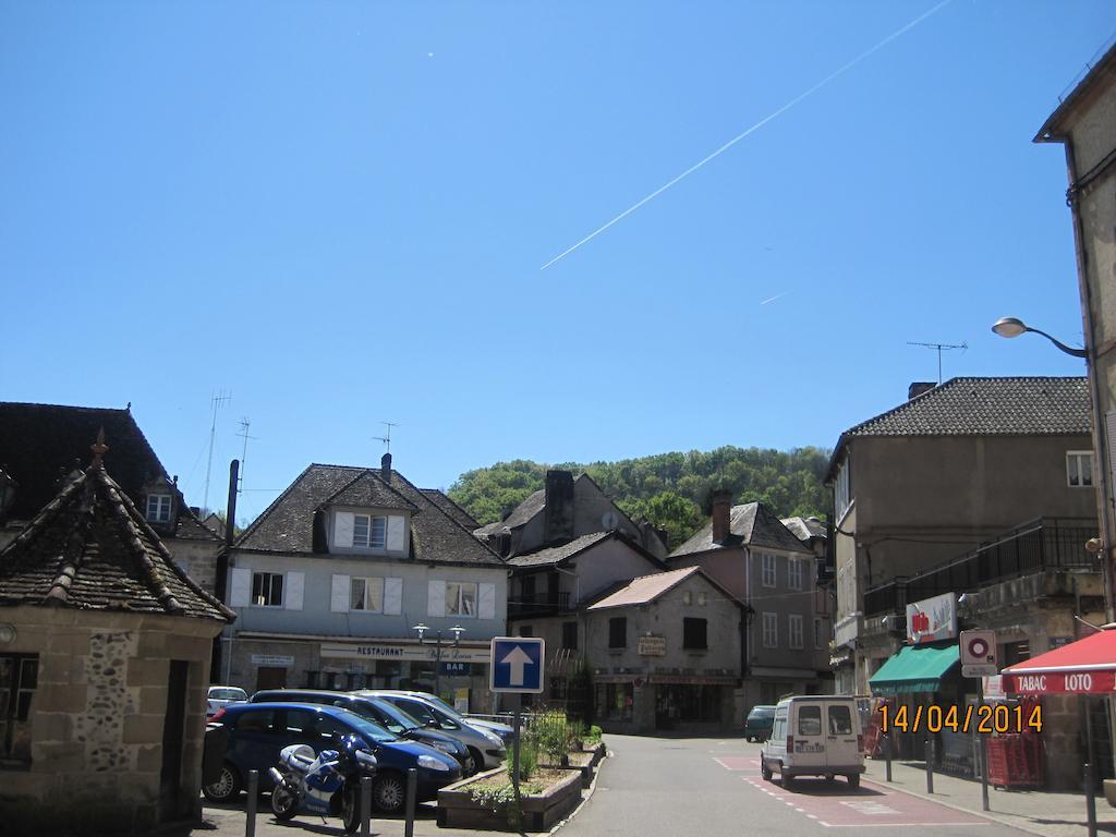 Neuville  商务旅馆酒店 外观 照片